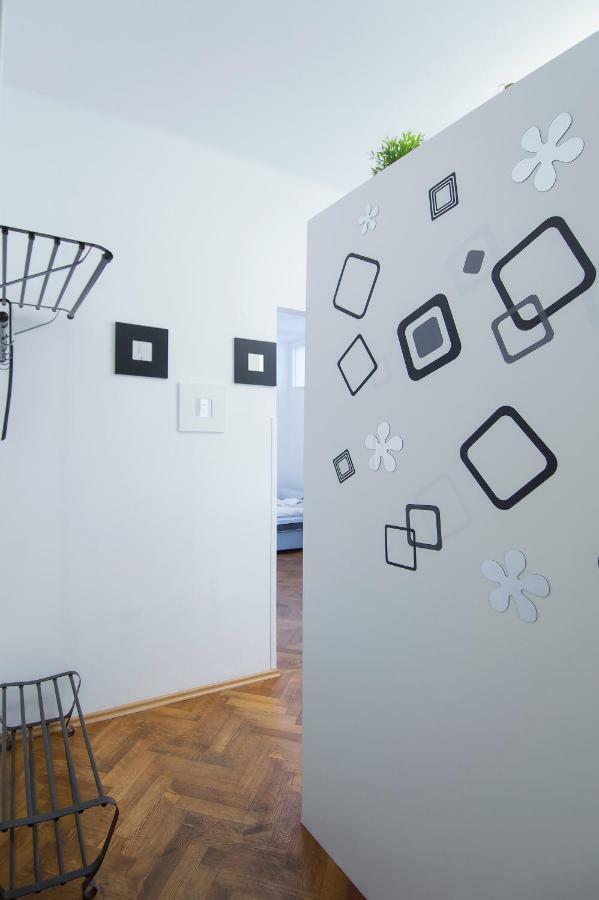 Modern Navratilova Ii Apartment Prague
